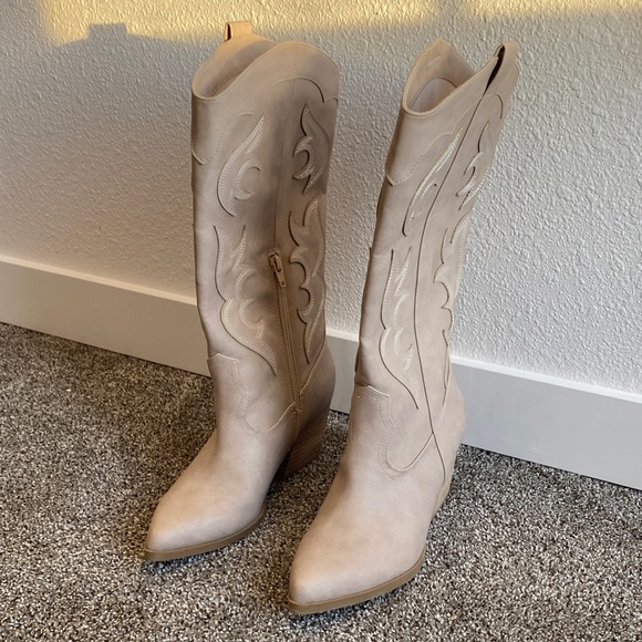 Women’s Dolce Vita Tan Western Cowgirl Rodeo Boots Size 8 - Picture 2 of 8
